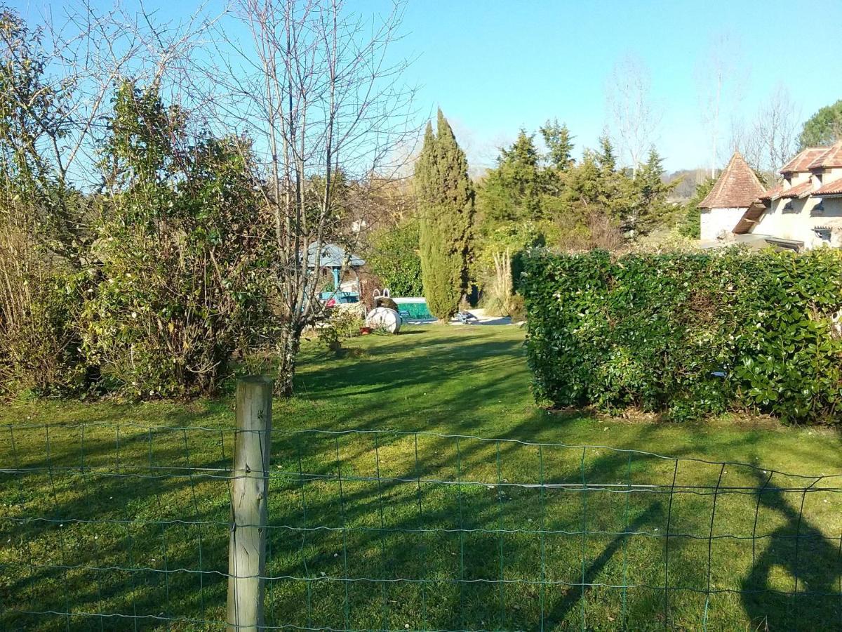 Villa Charmante A Bosset Avec Piscine Partagee Εξωτερικό φωτογραφία